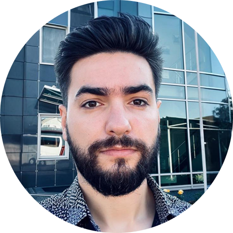 Viacheslav Nesterets, Owner and CEO of Simple4u
